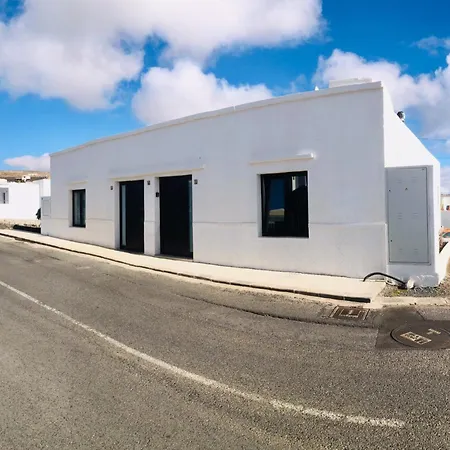 Alegria In The Beautiful Village Of Mozaga, Lanzarote Appartamento Mozaga