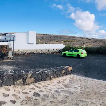 Alegria In The Beautiful Village Of Mozaga, Lanzarote 아파트