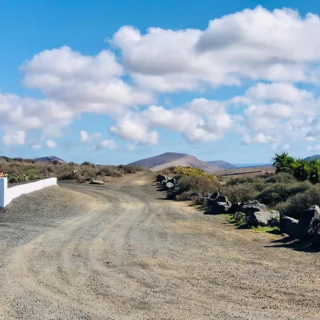 Daire Alegria In The Beautiful Village Of Mozaga, Lanzarote *
